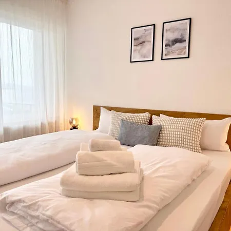 3 Bedroom Kostenloser Parkplatz, Wlan, Balkon * Bad Mergentheim