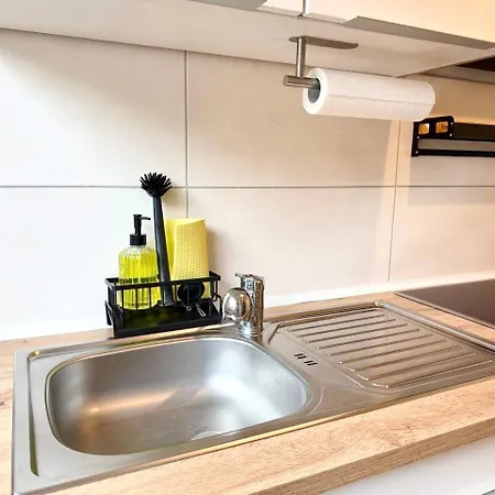 3 Bedroom Kostenloser Parkplatz, Wlan, Balkon Apartamento *