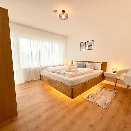 3 Bedroom Kostenloser Parkplatz, Wlan, Balkon * Bad Mergentheim
